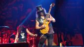 Concert solo 2012 1020_paris caroline_h slash (27)